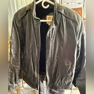Vintage Berman's Men's Leather Jacket removable vest black Pockets Korea 38